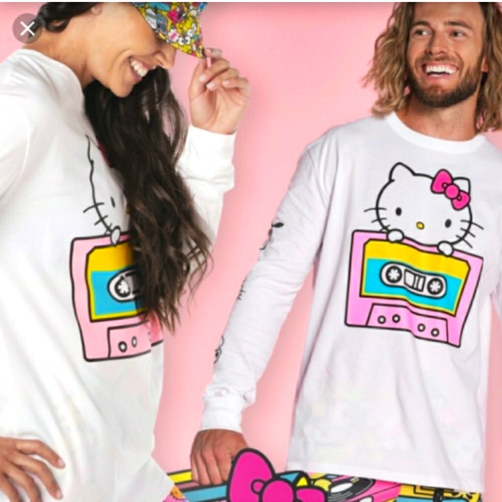 Zumba x Hello Kitty & Friends Long Sleeve Tee T-shirt White NWT size Medium